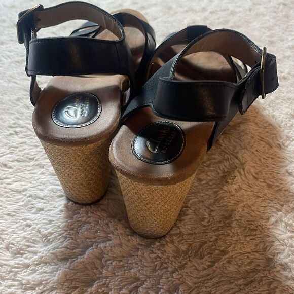 Clark artisan wedge sandals size 9 1/2 - Picture 3 of 9